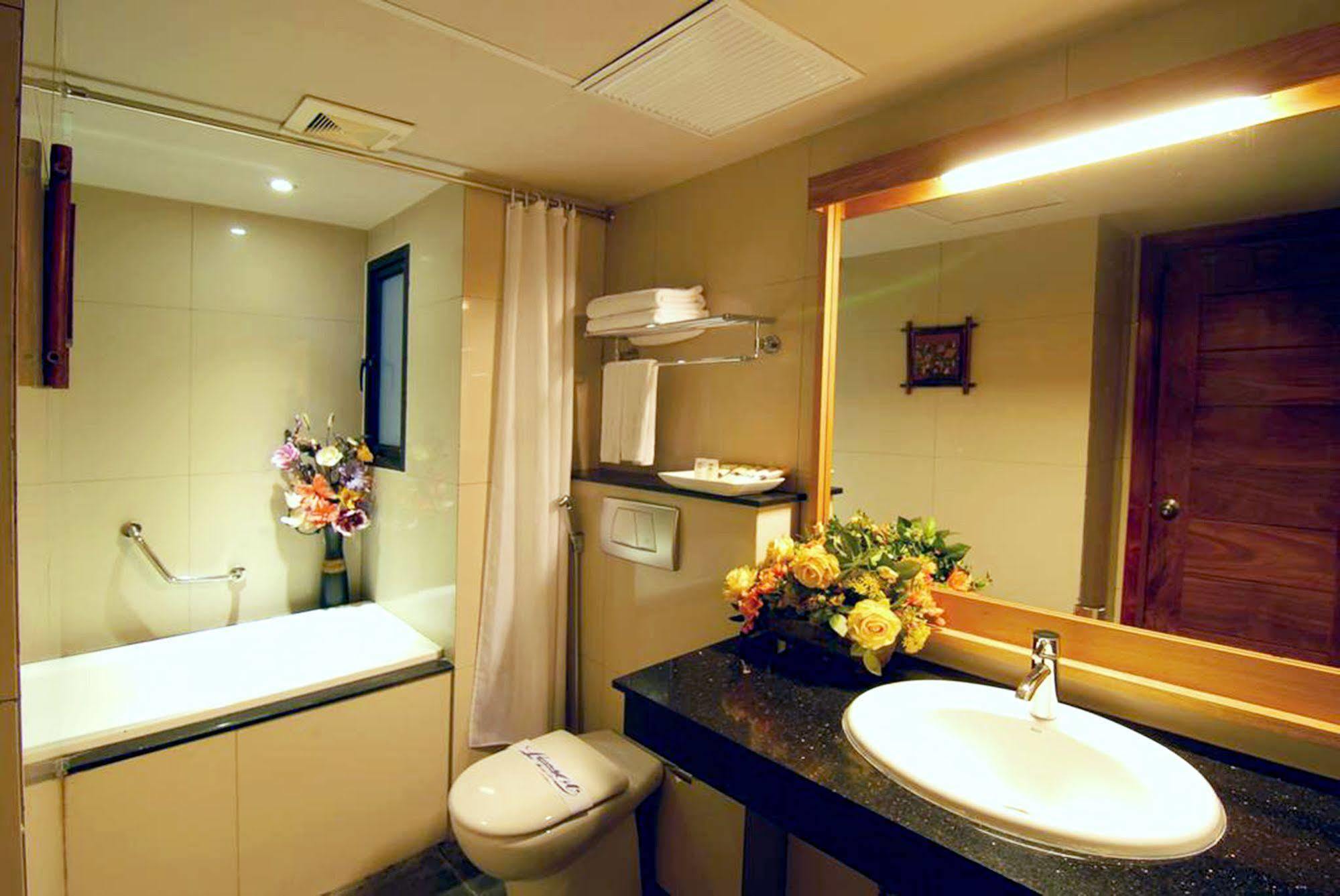 Hanoi Eternity Hotel Kültér fotó