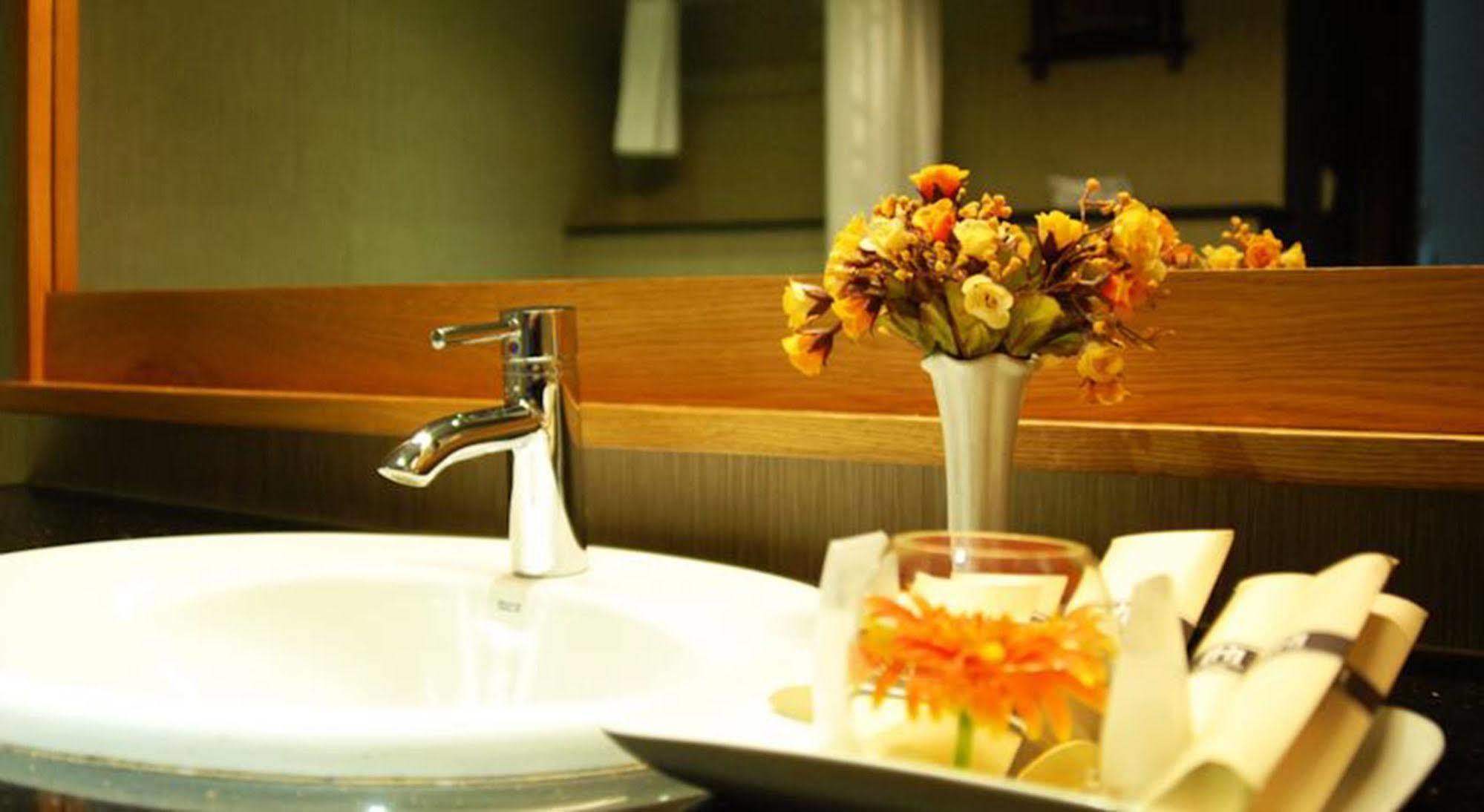 Hanoi Eternity Hotel Kültér fotó