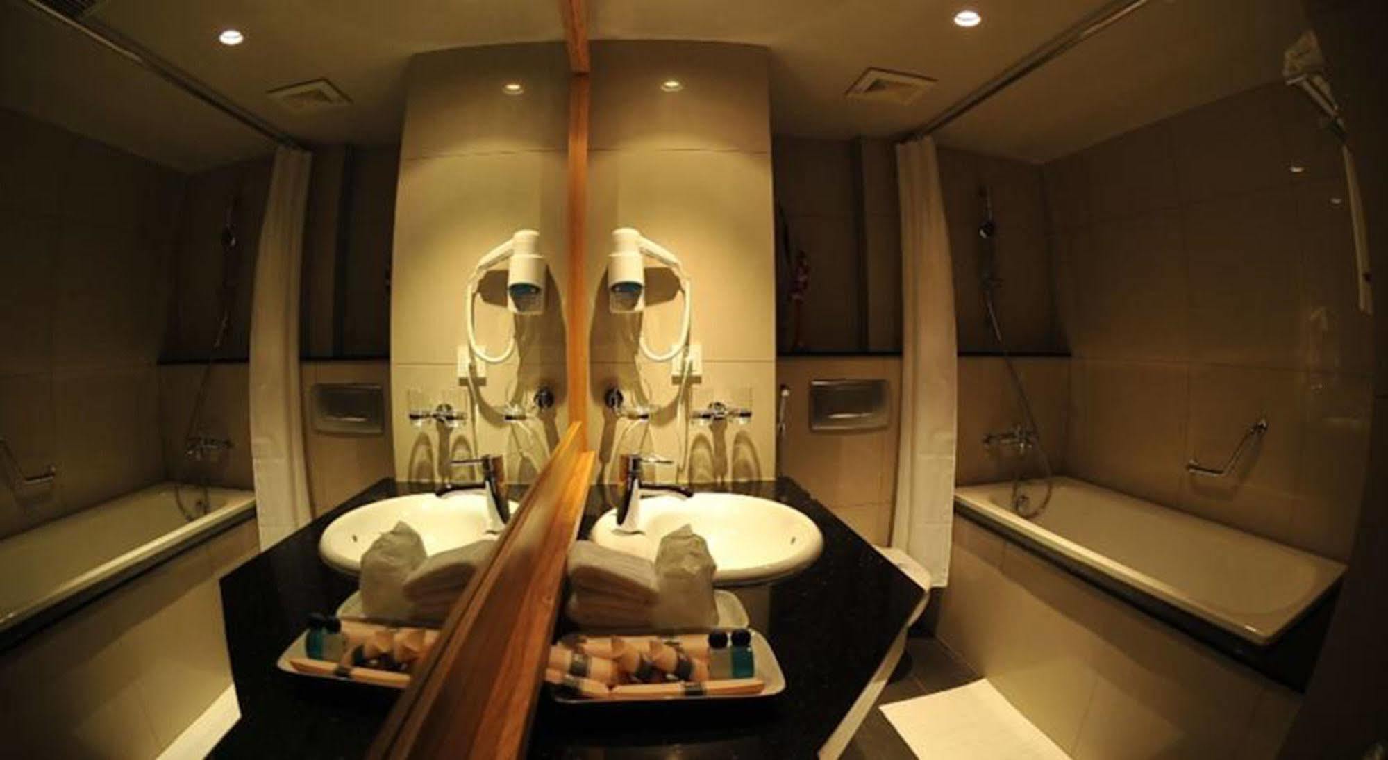 Hanoi Eternity Hotel Kültér fotó