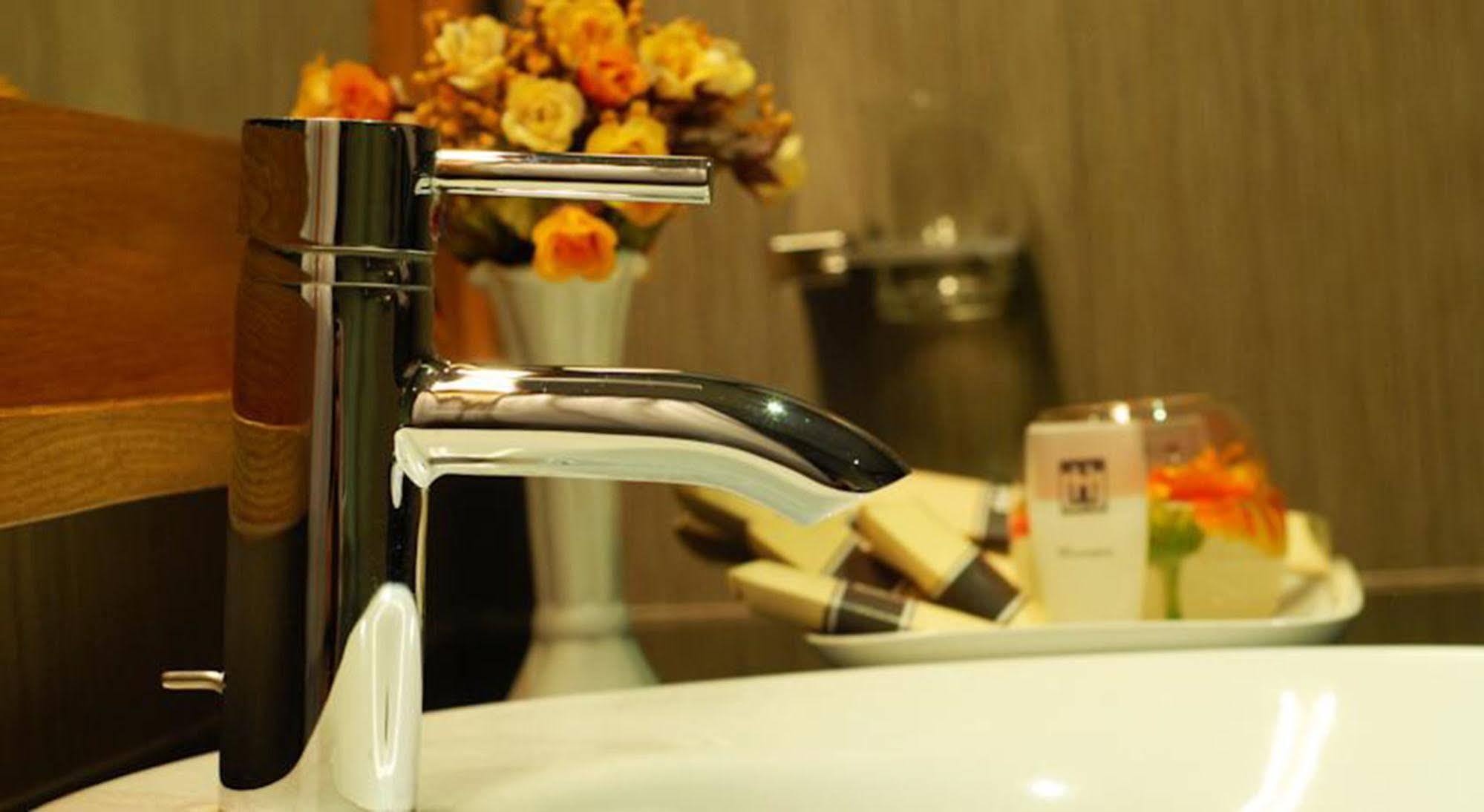 Hanoi Eternity Hotel Kültér fotó
